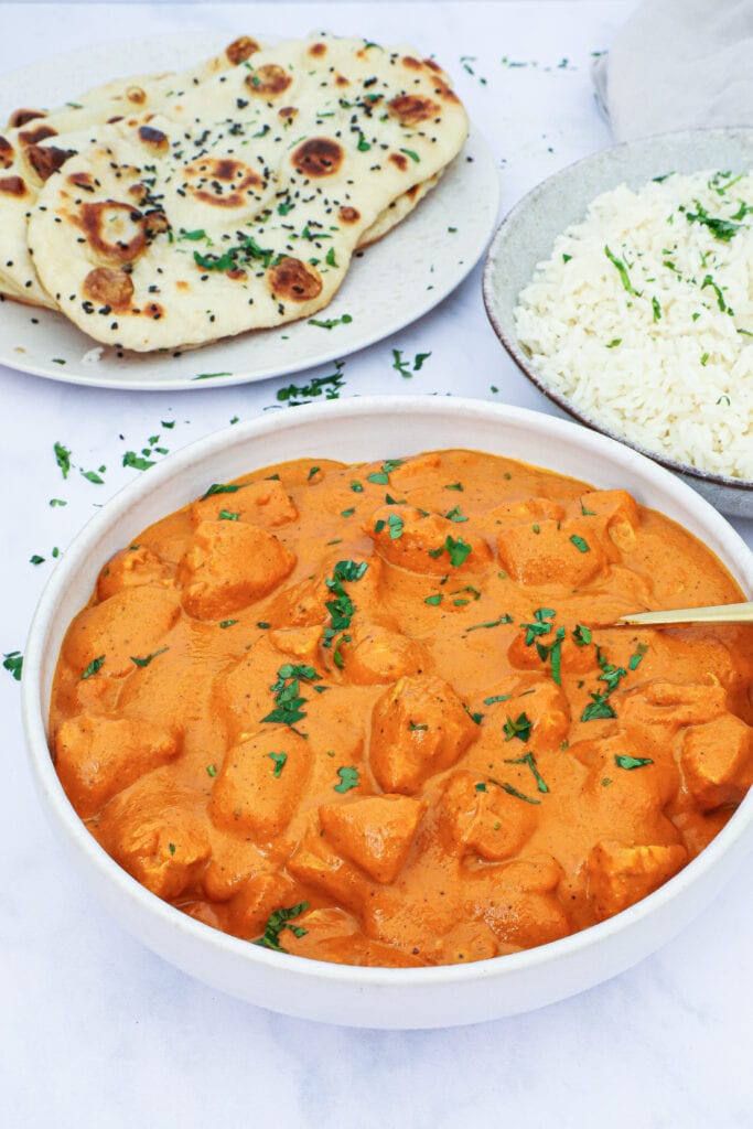 Butter chicken - Opskrift på blød og cremet butter chicken