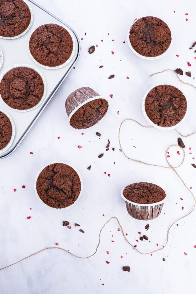 Chokolademuffins - Opskrift på svampede chokolademuffins