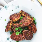 Linsefrikadeller - Opskrift på vegetarfrikadeller med linser