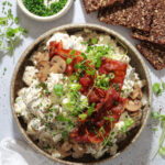 Hjemmelavet hønsesalat - Opskrift på klassisk hønsesalat