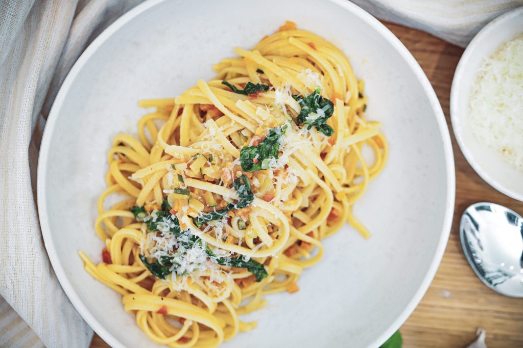 Opskrift på den bedste pasta med grøntsagssauce