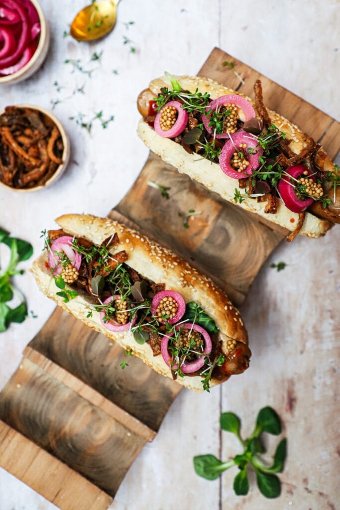 Klassisk gourmet hotdog - Opskrift på gourmet hotdogs