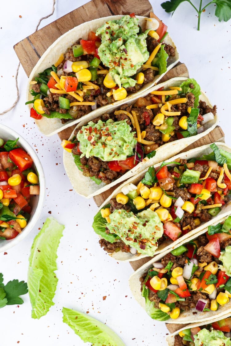 Mexicanske tacos Opskrift på tacos med krydret oksekød