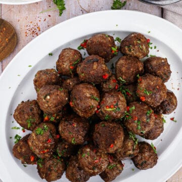 Græske kødboller - Opskrift på lækre græske frikadeller