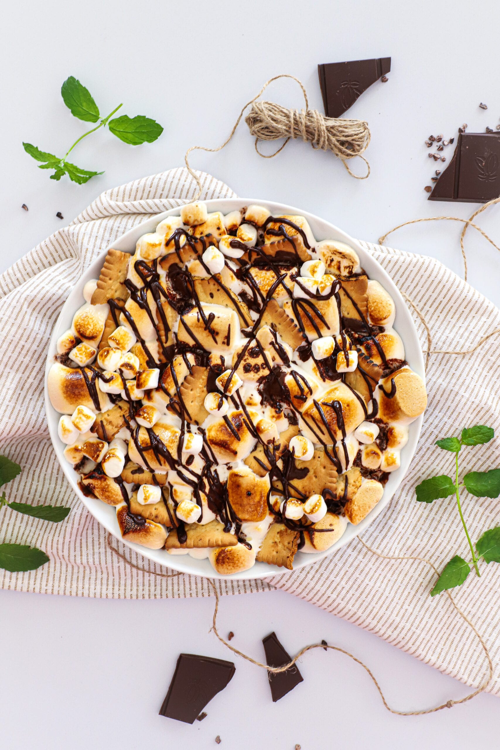 S'mores nachos - Opskrift på lækre grillede s'mores