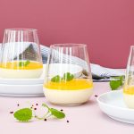 Panna cotta med fersken gelé - Opskrift på italiensk panna cotta