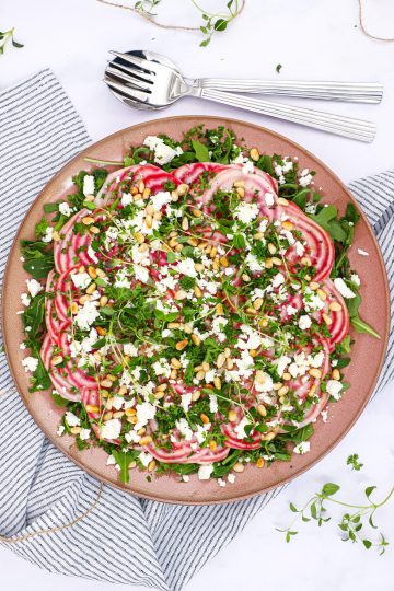 Boljsebede carpaccio - Opskrift på boljsebede salat med feta