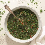 Chimichurri - Opskrift på skøn krydderurtesauce chimichurri