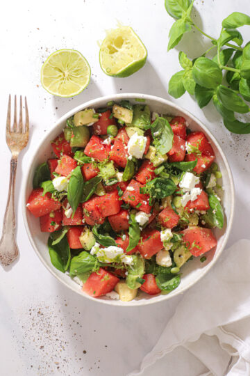 Vandmelonsalat med feta og avocado – Frisk og sommerlig salat