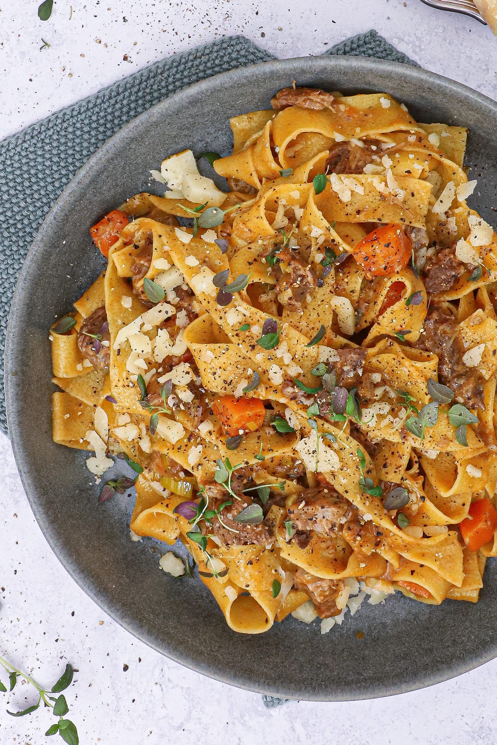 Pasta med ragout af osso buco Pasta med osso buco