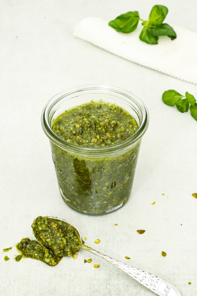 Pistacie pesto - Opskrift på pistacie pesto på 5 minutter