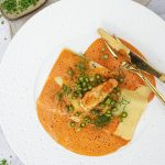 Åben ravioli med jomfruhummer og bisque - Opskrift på ravioli med jomfruhummer