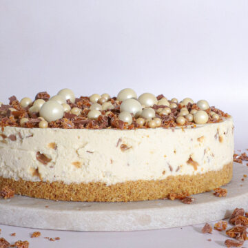 Daim cheesecake - Opskrift på cremet daim cheesecake