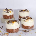 Cheesecake med cointreau og chokolade - Cheesecake i glas