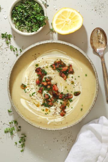 Sellerisuppe med brændende kærlighed – Cremet knoldsellerisuppe