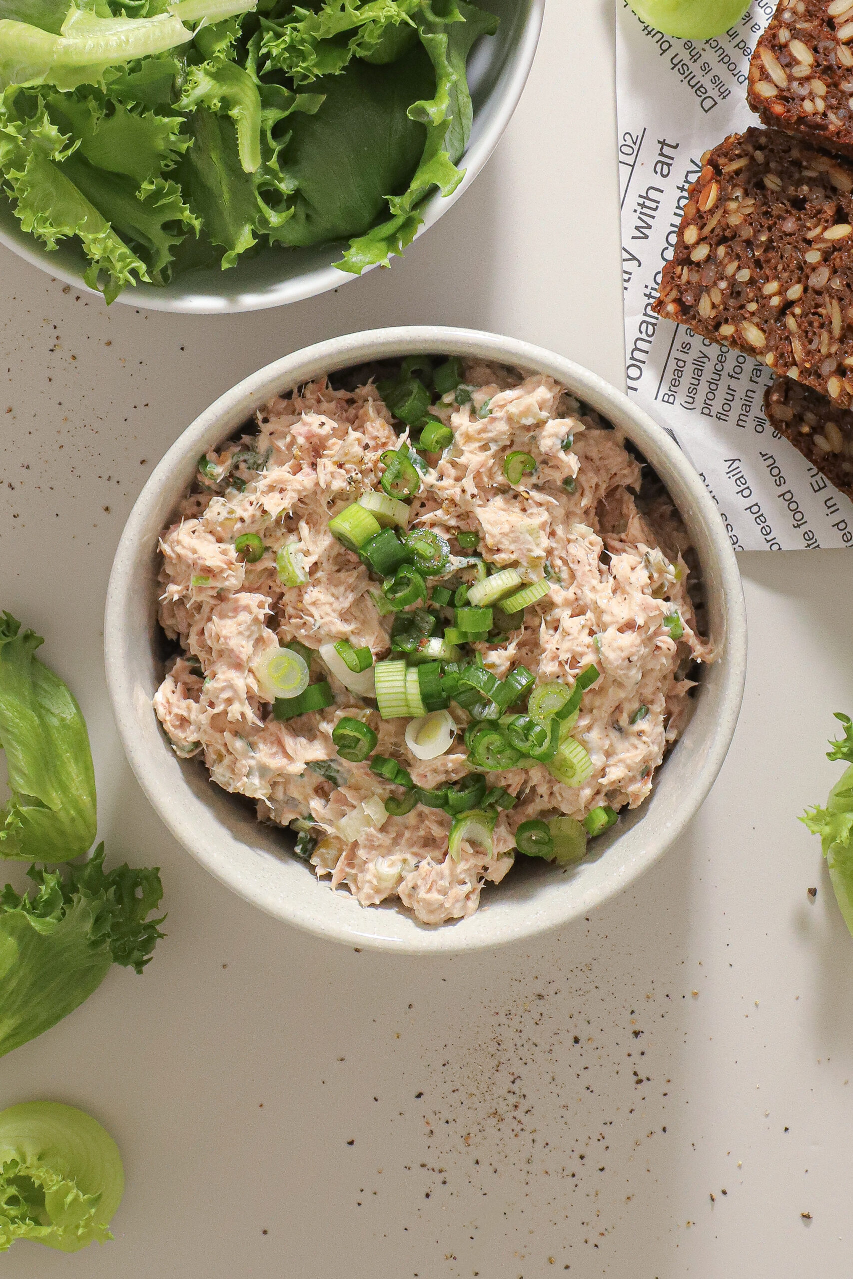 Sundere tunsalat med creme fraiche – Lækker og cremet opskrift