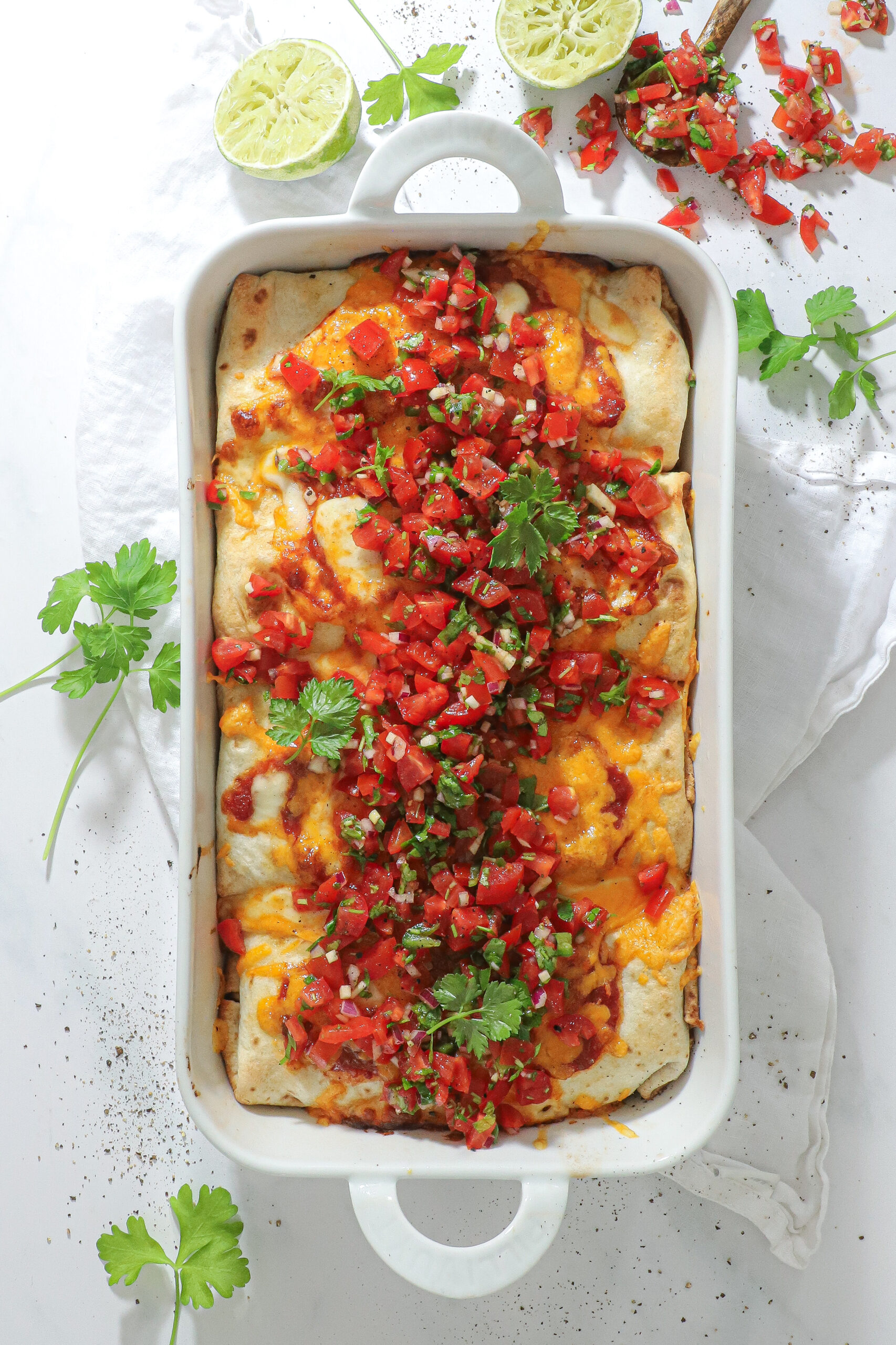 Enchiladas med oksekød og pico de gallo - Mexi comfort food