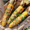 Grillede majs med bang bang chilisauce – Nemt og spicy tilbehør