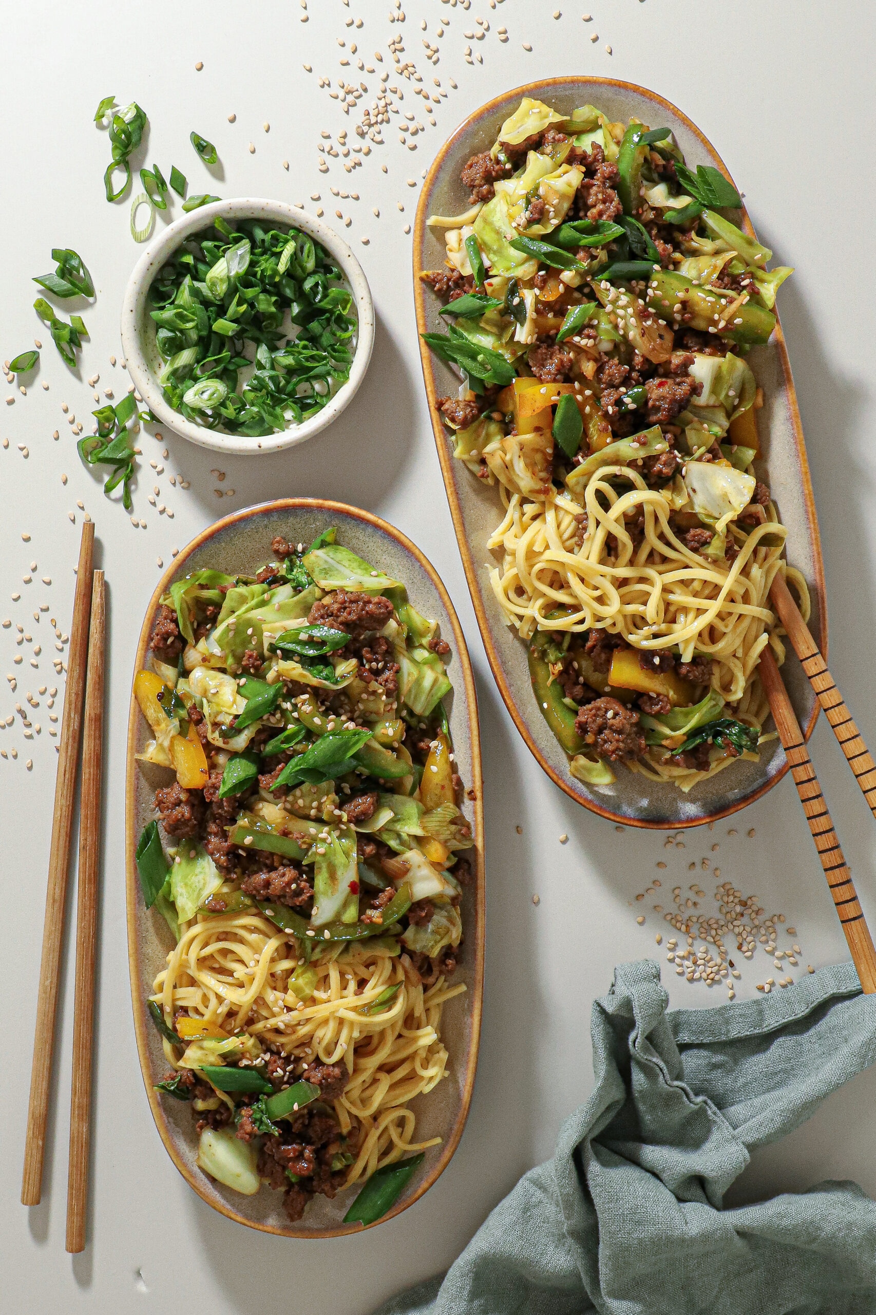 Stir fry med hakket oksekød og sprøde grøntsager – Klar på 20 min
