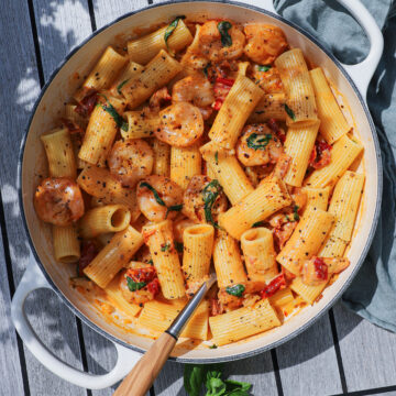 Marry Me Pasta med tigerrejer – Pasta med fløde og soltørrede tomater