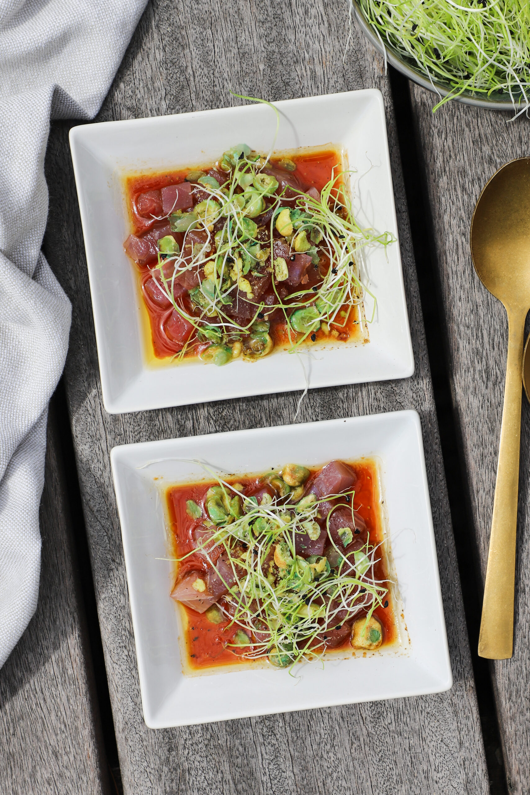 Tuntatar med brunet smør og wasabi - Enkel og elegant forret