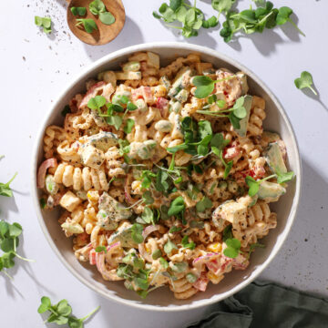 Pastasalat med cremet pestodressing – Nem og lækker opskrift