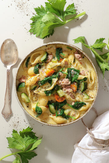 One Pot salsicca suppe med pasta – Nem suppe på under 30 min