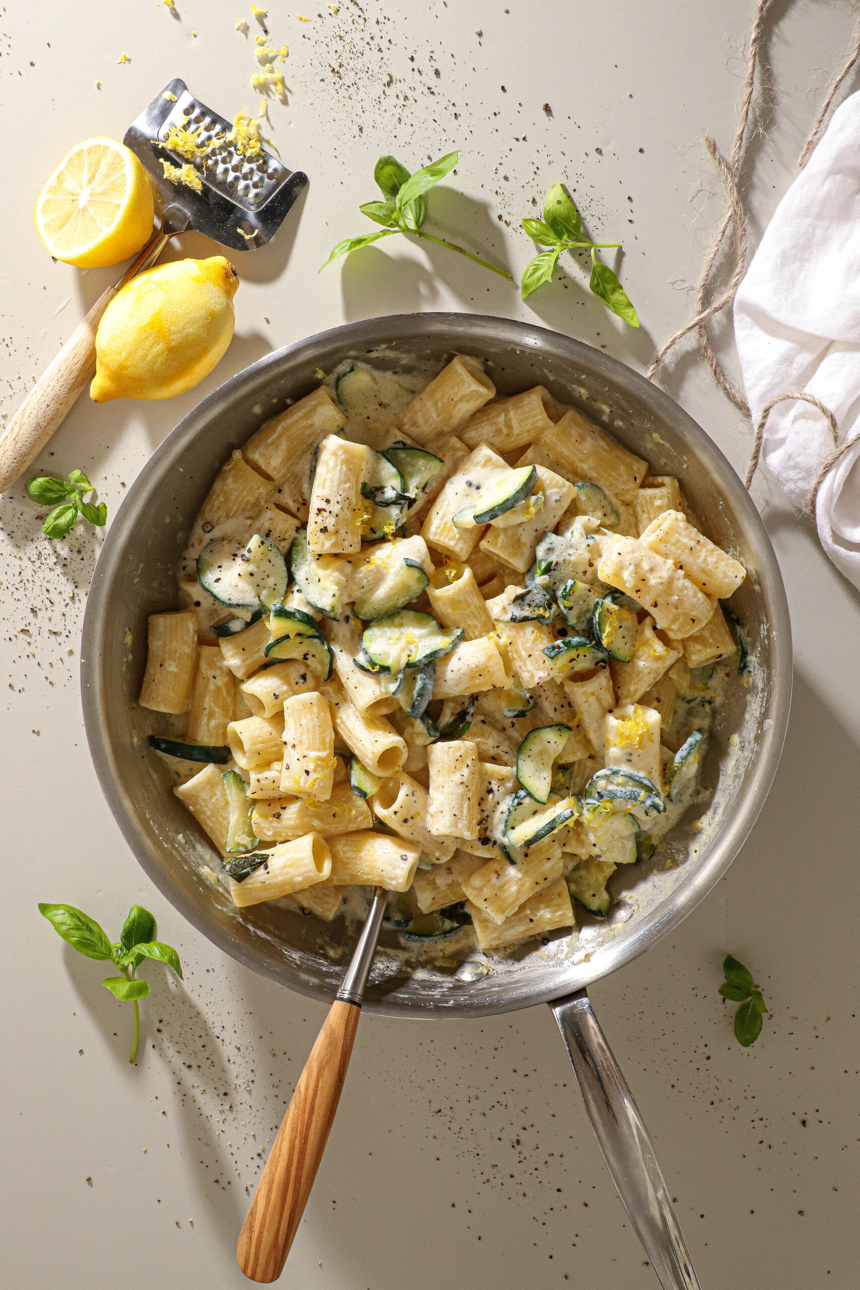 Citronpasta med ricotta & squash – Lynhurtig og let opskrift