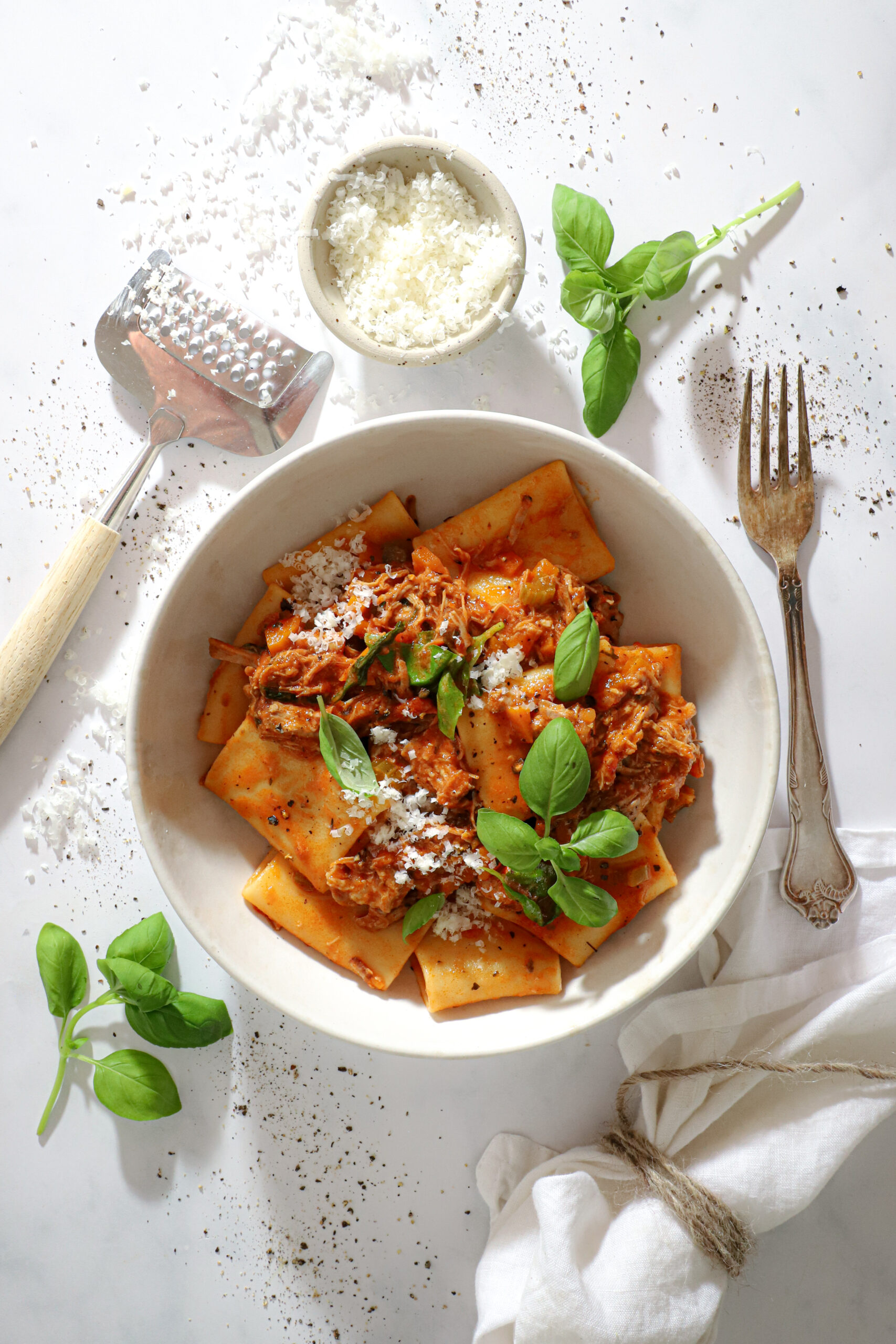 Ragu af nakkefilet – Pasta med bolognese af nakkefilet