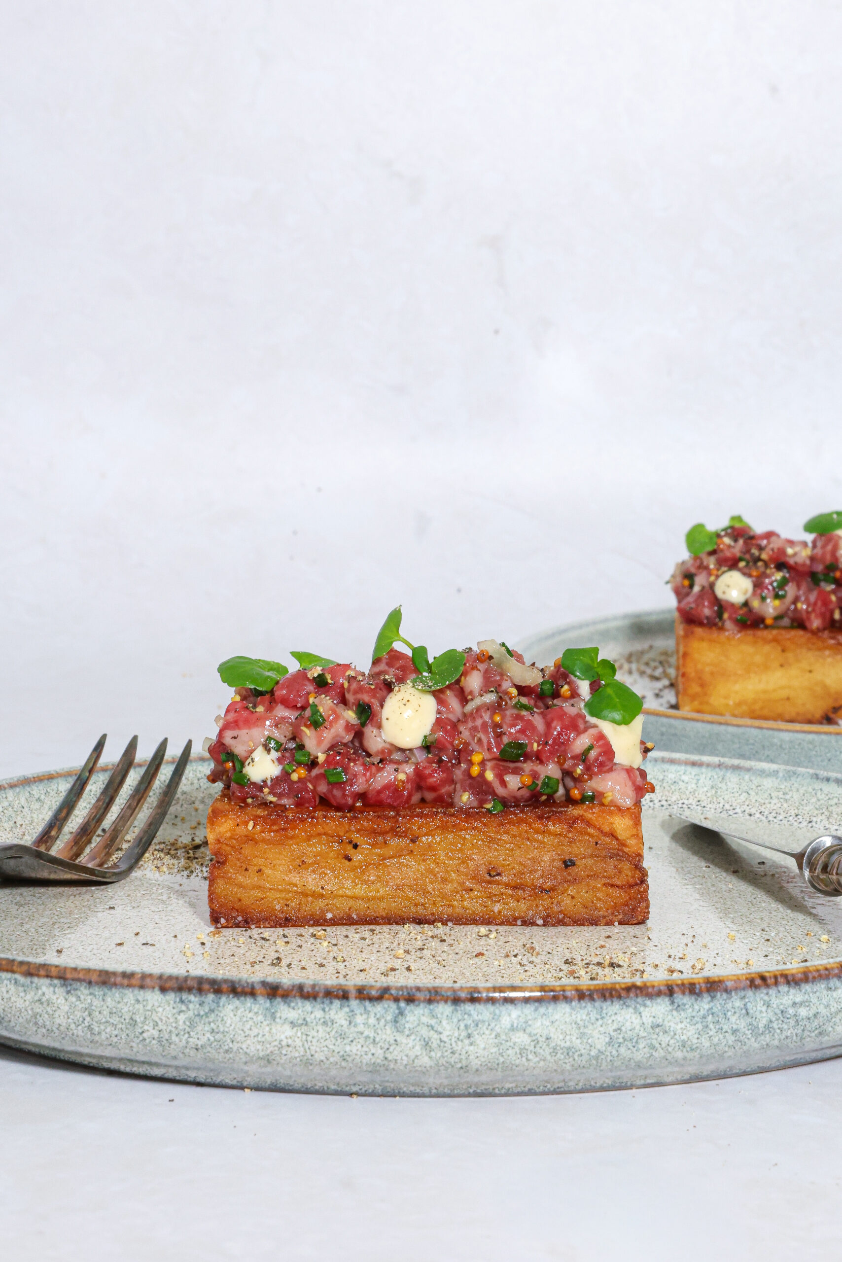 Pommes fondant med rørt tatar – Elegant og lækker forret