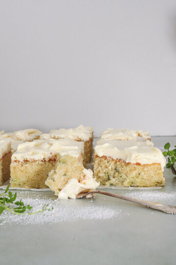 Squashkage med frosting – Bradepandekage med citron og vanilje