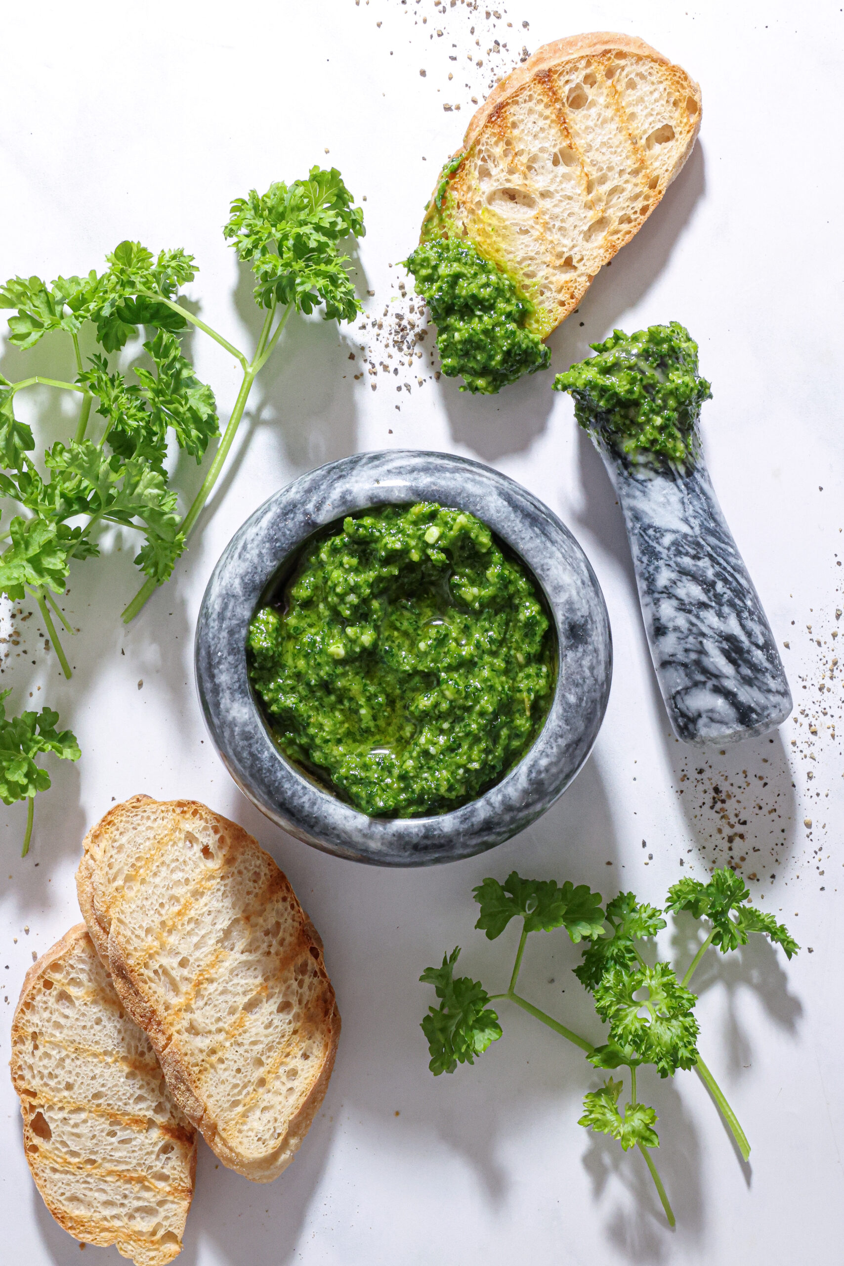 Persillepesto – Nem opskrift på hjemmelavet pesto med persille