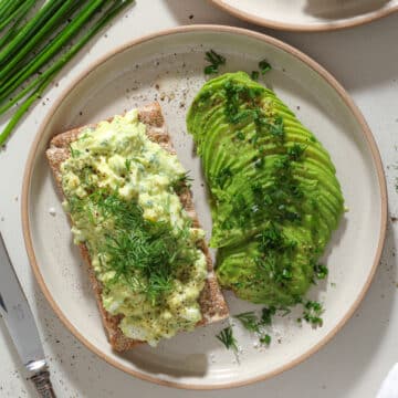 Avocado æggesalat - Æggesalat med avocado
