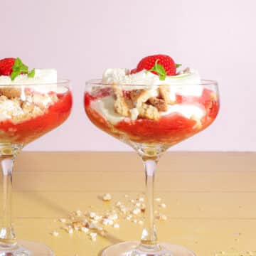 Trifli med jordbær og mascarponecreme - Sommerdessert