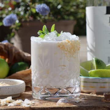 Kokos Margarita – Frisk cocktail med lime og cremet kokos