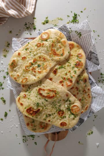 Æltefri naan - Nemme naanbrød uden røremaskine
