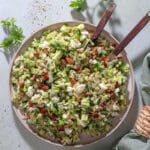 Perlebygsalat med broccoli, æble og feta - Nem fyldig salat