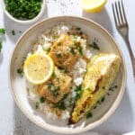 Bagt torsk med citronsmør, spidskål og ris