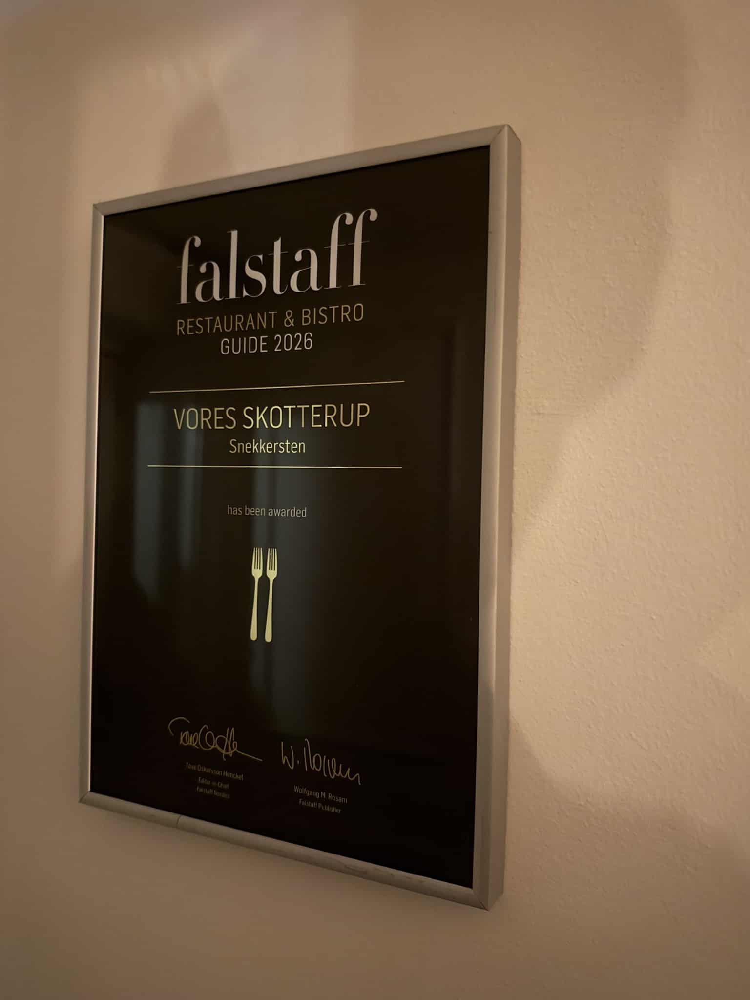 Indrammet Falstaff-diplom med to gafler til Vores Skotterup, Snekkersten