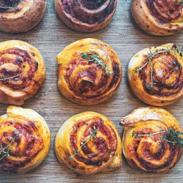 Opskrift på de bedste pizzasnegle