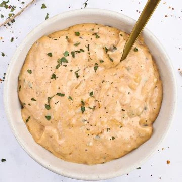 Hjemmelavet burgerdressing - Opskrift på klassisk burgerdressing