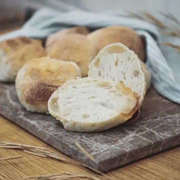 Opskrift på koldthævede ciabatta boller