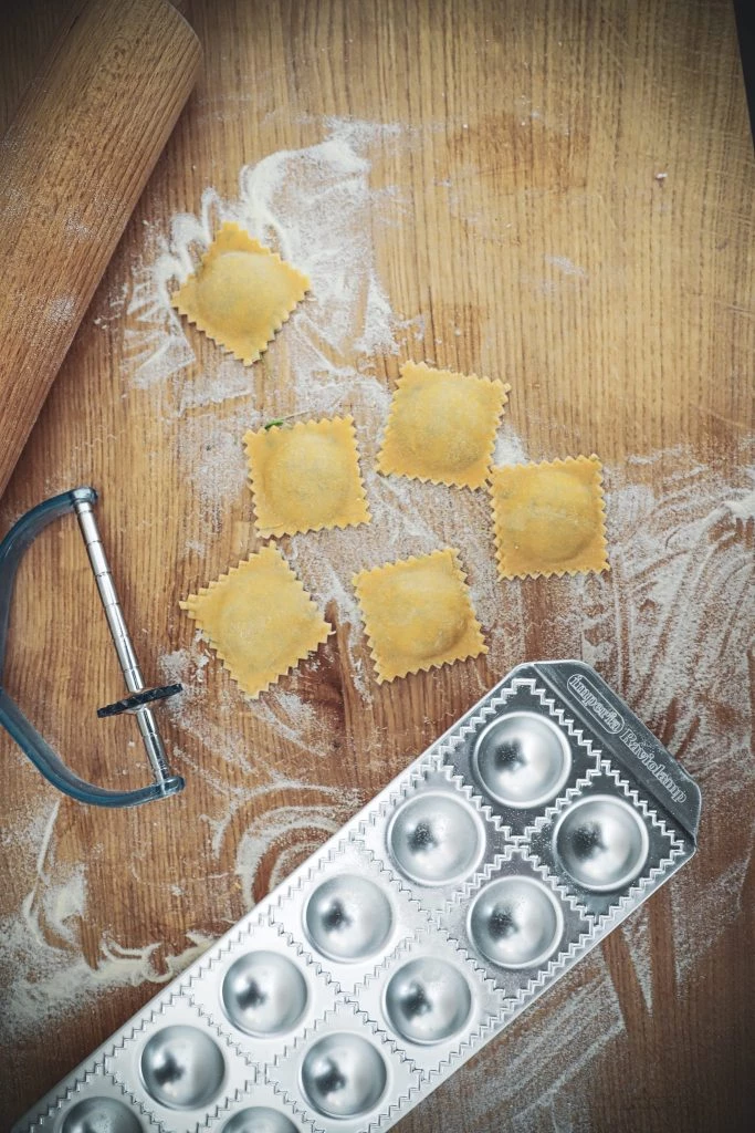 Opskrift på en flot gul pastadej