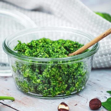 Spinat pesto - Opskrift på hjemmelavet spinat pesto