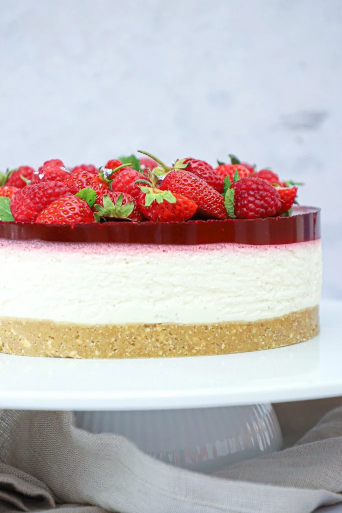 Koldskål cheesecake - Opskrift på cheesecake med koldskål