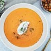 Grøntsagssuppe - Opskrift med sød kartoffel og bagt peberfrugt