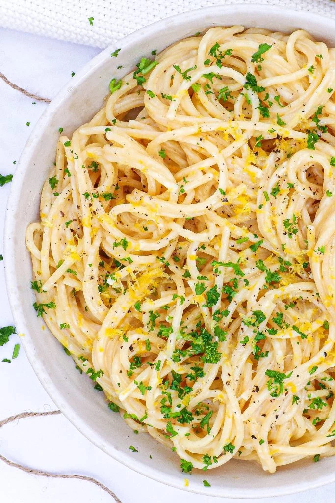 Citronpasta - Opskrift på lækker cremet citronpasta