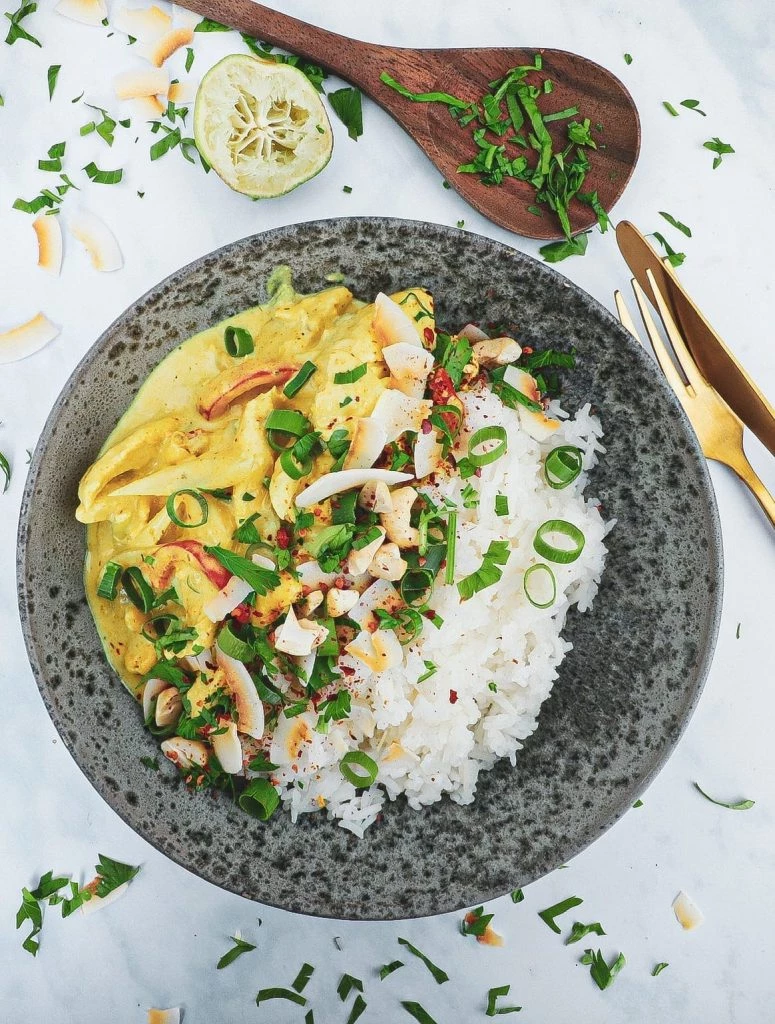 Thai chicken curry - Opskrift på kylling i karry med kokosmælk