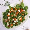 Spinatsalat med bagt græskar - Opskrift på bagt hokkaido med spinat