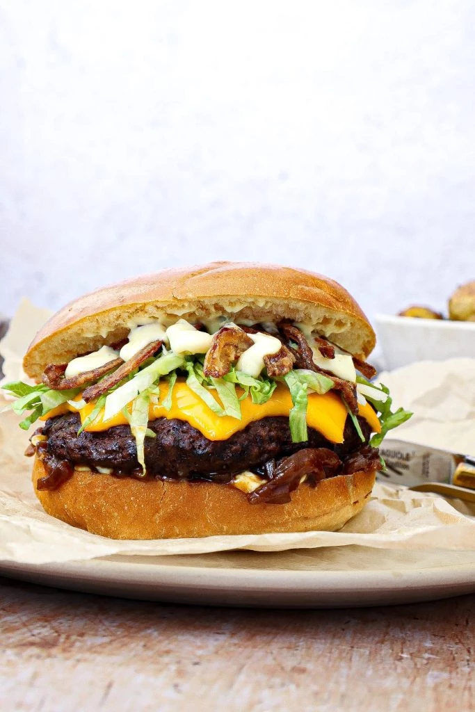 Hjemmelavet Homestyle Bearnaise - Opskrift på Bearnaise Burger